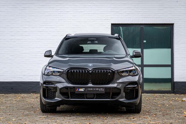 BMW X5 xDrive45e M-Sport 4-Wielsturing B&W CoPilot Carbon