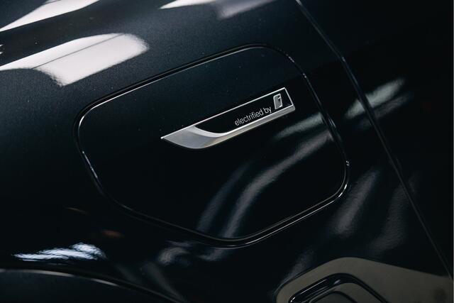 BMW X5 xDrive45e High Executive | Pano | Trekhaak | Luchtvering | M-Stoelen | Stoelverwarming |