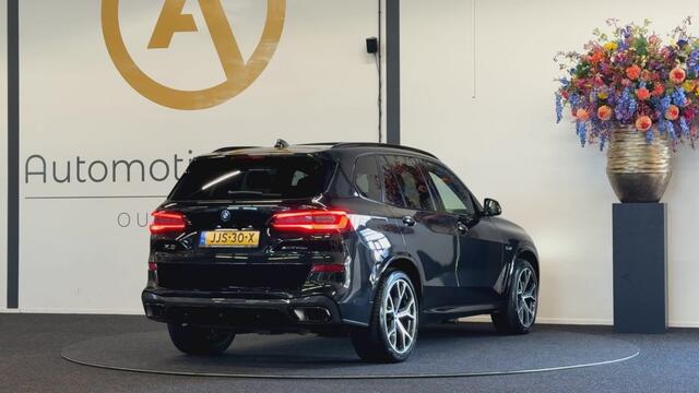 BMW X5 xDrive45e High Exec M-SPORT | HUD | SKYLOUNGE | 4-WIEL BESTURING