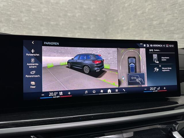 BMW X5 50e *3x Op Voorraad* M-Sport Pro | 360 Camera | Sky-Lounge Pano | ACC | Comfortstoelen | Indiv. Leder | Massage | Stoelventilatie | 4-Zone Clima | Trekhaak | 22'' | Head-Up | Keyless-Entry | Harman-Kardon | Stoelverwarming V+A | M-Gordels | Glaspook | Stu