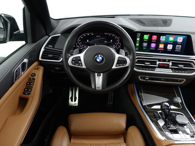 BMW X5 xDrive45e M Sport- Dravitgrau, Laser led, Stoelmassage, Head Up, Stoelventilatie, Stuur/Stoelverwarming, 360 Camera