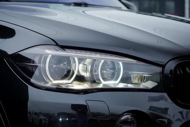 BMW X5 M / Pano / Harman&Kardon / HUD / Alcantara