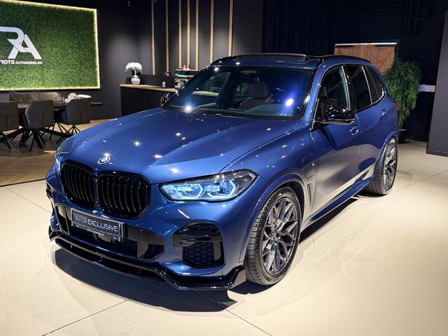 BMW X5 xDrive45e M-Pakket Panodak|LASER|3DCamera|Headup Blauw