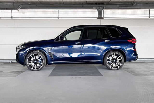 BMW X5 xDrive50e Launch Edition | Selections