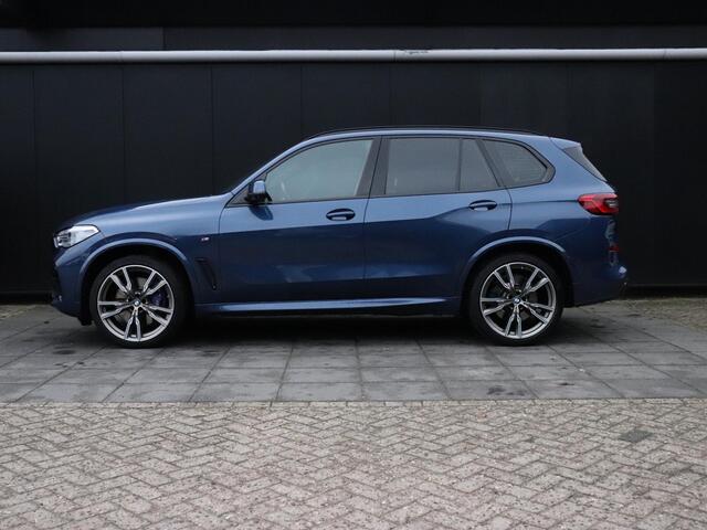 BMW X5 xDrive40i High Executive | M SPORT | LEDER | PANO-DAK | 4W-BESTURING | MEMORY | H&K | 360° CAMERA | HEAD-UP | APPLE CARPLAY | CRUISE | STOELVERW. |