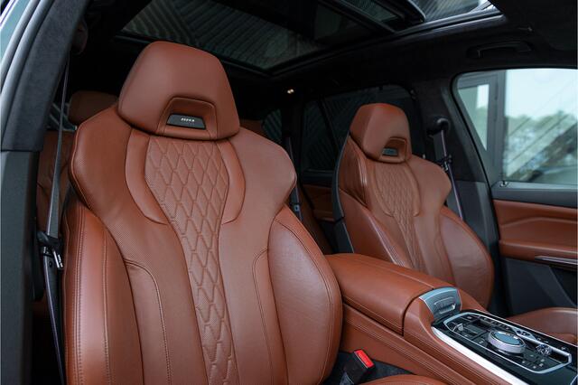 BMW X5 xDrive50e LCI M-sport Pro ACC Pano M Seats Alcantara Hemel Massage Stoelvent. Luchtvering Skyloun, Head Up 360 Kristal HarmanK Trekhaak