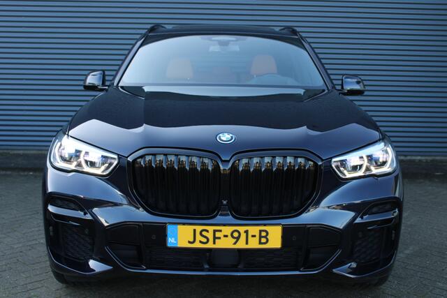 BMW X5 xDrive45e M-Sport Laser Head-up Panoramadak Comfort-Zetels 360-Camera Elek.-trekhaak