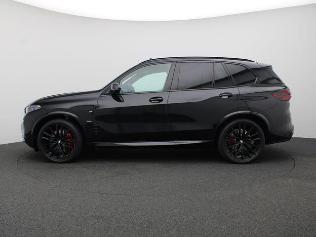 BMW X5 xDrive50e 490PK Aut. M-Sport, Pano-Schuifdak, Trekhaak, Stoelverwarming en ventilatie, Adaptieve Cruise Controle, Massagestoelen, Side Assist, 20" LM Velgen