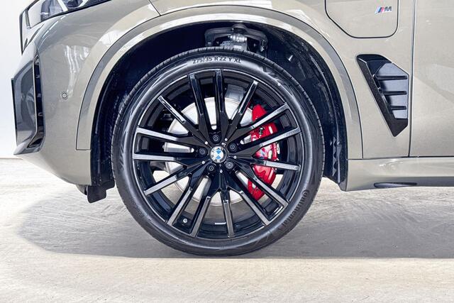 BMW X5 xDrive50e Innovation Pack M Sportpakket Pro | Special Request Brass Metallic | Beschikbaar vanaf Juli 2026