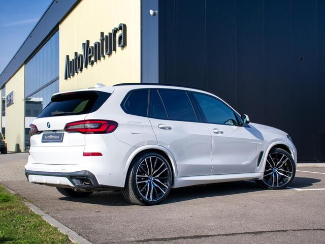BMW X5 xDrive45e High Executive | M-Sport | Pano | 22" | 4-Wielsturing | Softclose | Trekhaak | Adaptive cruise | Head-Up | Laser |