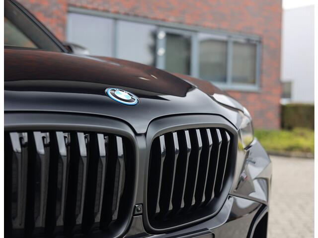 BMW X5 50e xDrive | M Performance - Pano - Trekhaak