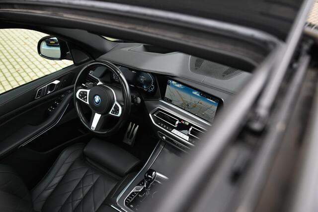 BMW X5 xDrive45e High Executive M Sport Autotmaat / Panoramadak / Sportstoelen / Trekhaak / Adaptief onderstel / Laserlight / Comfort Access / Head-Up / Harman Kardon