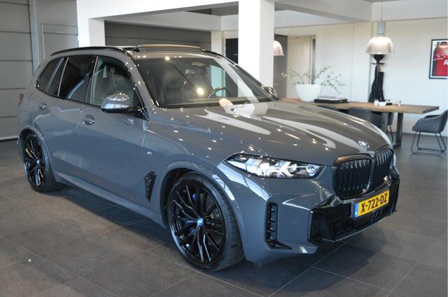 BMW X5 xDrive50e M-SPORT pano head up 360 camera 22 inch !!