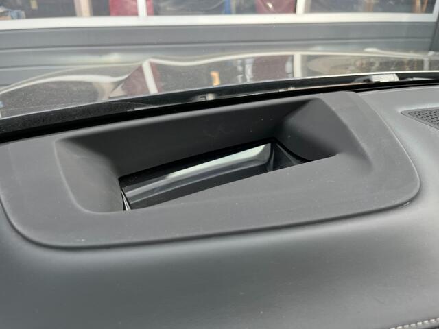 BMW X5 XDRIVE50E M-SPORT - PANO - SKY LOUNGE - HenK - LUCHTV. - TREKH.