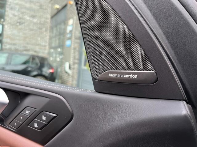 BMW X5 XDRIVE50E M-SPORT - PANO - SKY LOUNGE - HenK - LUCHTV. - TREKH.