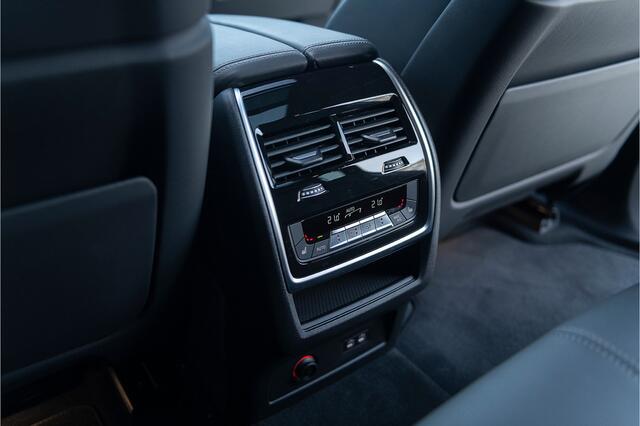 BMW X5 xDrive50e LCI M-sport Pro ACC Pano M Seats Massage Stoelvent Head Up 360 HarmanK Trekhaak