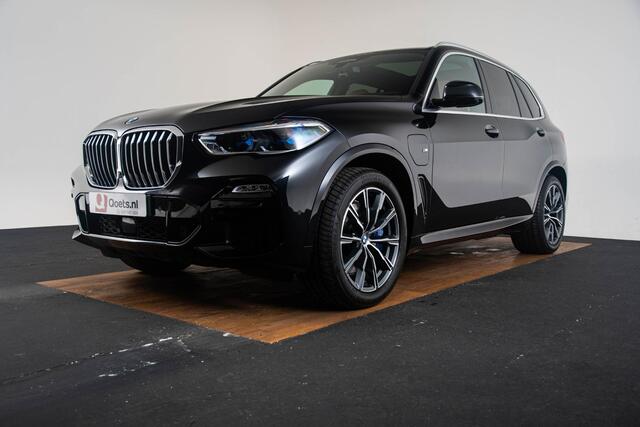 BMW X5 xDrive45e High Executive M Sport - Trekhaak - Panoramadak - Head up - Stoelventilatie/massage - Akoestische ramen - Driving Assistant Professional - Harman kardon - BMW Laserlight - Soft close -