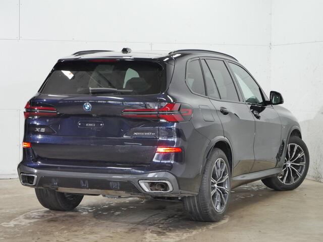 BMW X5 xDrive50e M-Sport | Panorama | Trekhaak | Autobahnassistent | Comfortzetels Harman Kardon | Soft Close