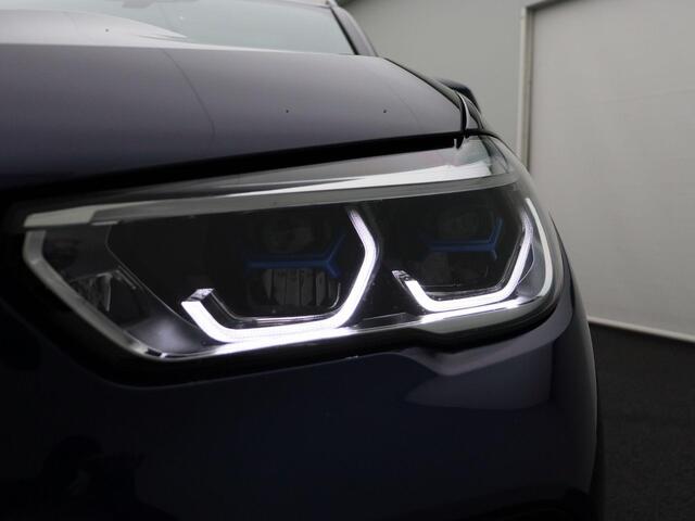 BMW X5 xDrive45e High Executive | M Sportpakket | Safety Pack | BMW Personal CoPilot Pack | Integral Active Steering | Trekhaak | Panoramadak | Driving Assistant Professional | Harman Kardon | 21''