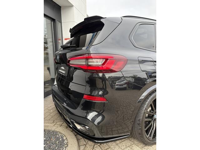 BMW X5 xDrive45e Pano| Softclose | trekhaak | Massage | Maxton |Org.NL