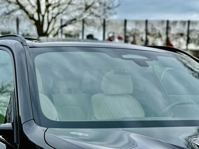 BMW X5 xDrive45e | M-Sport | Dark Label | Beige leer | Massagestoelen | Active steering | Pano | Stoelvent. | Laser | Trekhaak | Incl btw