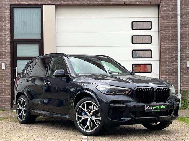 BMW X5 xDrive45e High Executive M-Sport 394 PK Plugin Hybride / Soft Close / Luchtvering / Panoramadak / 21"LM Velgen / Leder Induvidual Sport Int / Laserlicht / Head-Up / Park Assist /Live Cockpit / 1e Eigenaar!