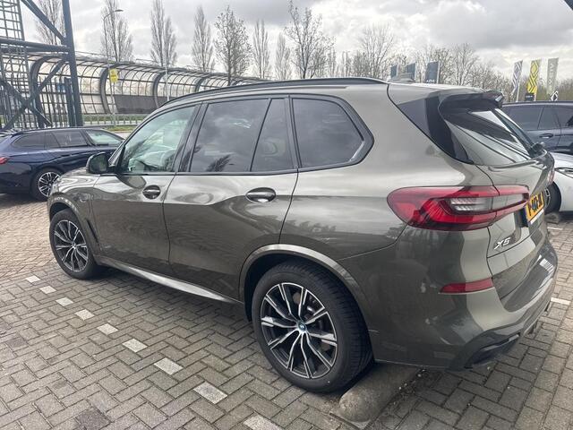 BMW X5 xDrive45e M-Sport | Panorama | Voorbereiding Driving Assistantce |