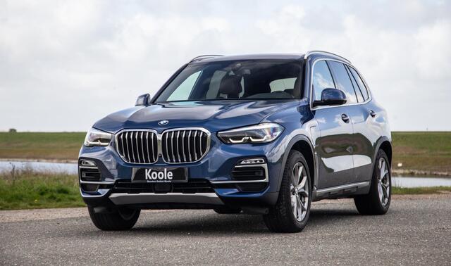 BMW X5 xDrive45e Executive 360 CAMERA / BRUIN LEER / LED / KEYLESS / STOELVERWARMING / LEER