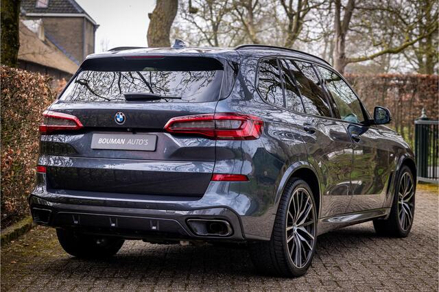 BMW X5 xDrive45e M Sport Sky Lounge Laser Soft Close 22" Vierwielbesturing Harman Kardon