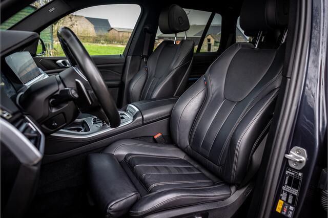 BMW X5 xDrive45e M Sport Sky Lounge Laser Soft Close 22" Vierwielbesturing Harman Kardon