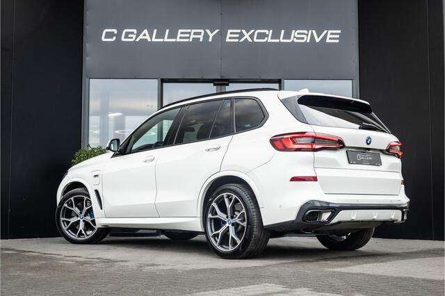 BMW X5 xDrive45e High Executive - M Sport | Swarovski | Elek. Trekhaak | 360 Camera | Memory