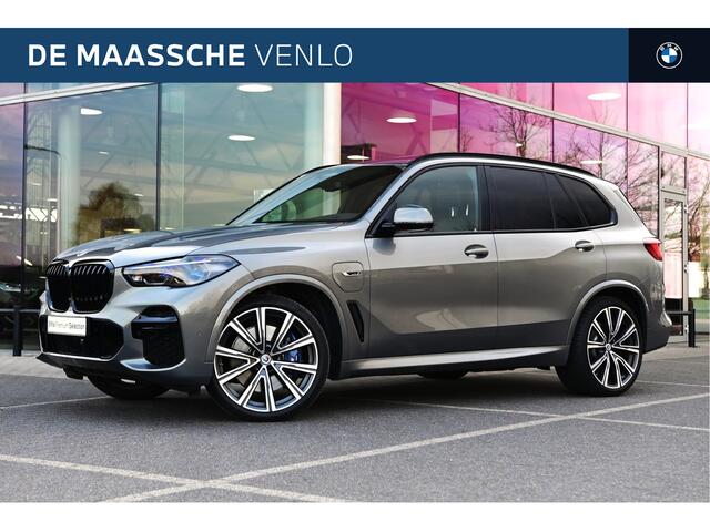 BMW X5 xDrive45e High Executive M Sport Automaat / Panoramadak Sky Lounge / Trekhaak / Comfortstoelen / Laserlight / Bowers & Wilkins / Head-Up / Parking Assistant Plus / Stoelventilatie
