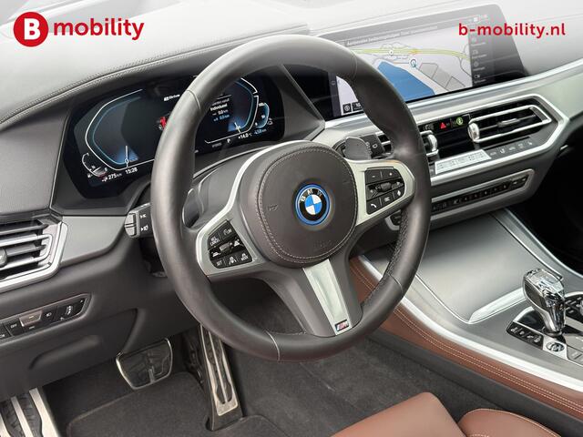 BMW X5 xDrive45e High Executive M-Sport *Dravitgrau Laser Trekhaak 2700kg | Soft Close | Panoramadak Sky Lounge | Head-Up | 360 Camera