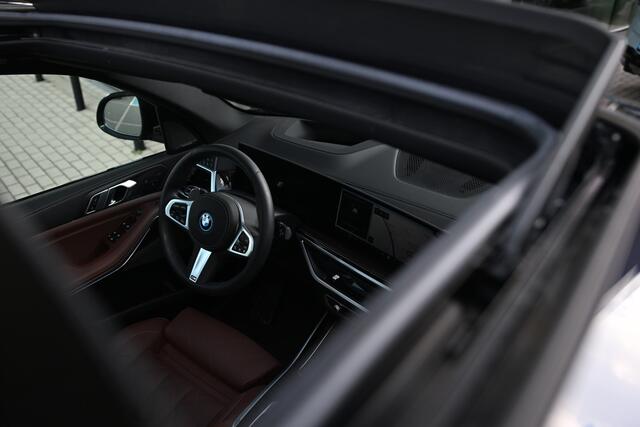 BMW X5 xDrive50e High Executive M Sport Automaat / Trekhaak / Panoramadak / Comfortstoelen / Comfort Access / Harman Kardon / Parking Assistant Professional