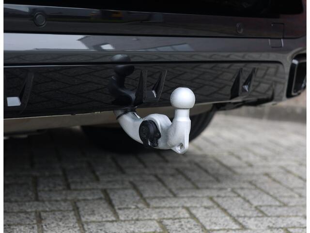 BMW X5 50e xDrive | Skylounge - Trekhaak - Bowers&Wilkins