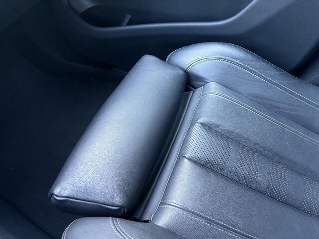 BMW X5 xDrive40i High Executive, M pakket, panodak, 21 inch, 4 nieuwe banden, trekhaak
