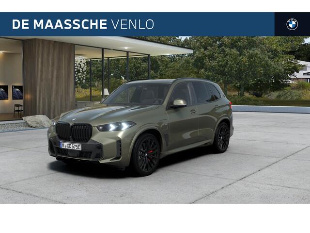 BMW X5 xDrive50e M Sport Automaat / Panoramadak Sky Lounge / Trekhaak / Massagefunctie / Soft-Close / Parking Assistant Professional / Active Steering