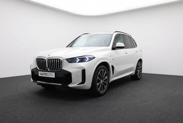 BMW X5 50 e xDrive M Sport Pano l Trekhaak l HUD l 360 l Drive ASSISTAN