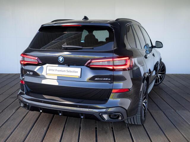 BMW X5 xDrive45e | High Executive | M Sportpakket | Head-Up Display | Harman Kardon | Comfort Access | Sky Lounge | Stoelverwarming | Trekhaak
