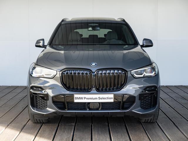 BMW X5 xDrive45e High Executive | M-Sportpakket | 22 inch | Active Steering | Glazen panoramadak | Driving Assistant Professional
