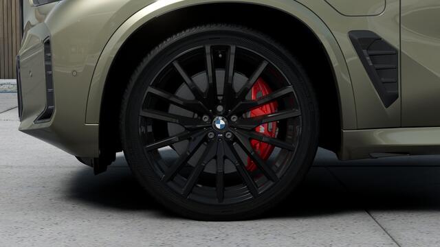 BMW X5 xDrive50e M Sport Automaat / Panoramadak / Trekhaak / Comfortstoelen / Soft-Close / Massagefunctie / Adaptieve LED / Active Steering