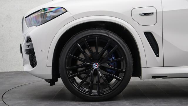 BMW X5 xDrive45e High Executive M-Sport | Head-up | Stoelventilatie | Harman/Kardon | Laserlight | Panoramadak | Trekhaak | Soft-Close