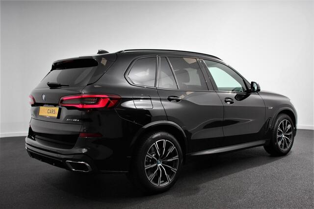 BMW X5 xDrive45e M Sport High Executive 394pk Panoramadak Adaptive Cruise Control Leder 20" 360 Camera HUD Display