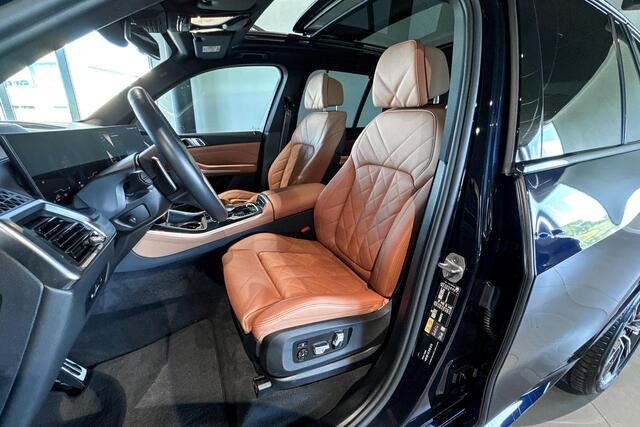 BMW X5 xDrive50e | M Sport Pro | Glazen Panoramadak | Harman Kardon | Stoelventilatie | Soft-close | Trekhaak |