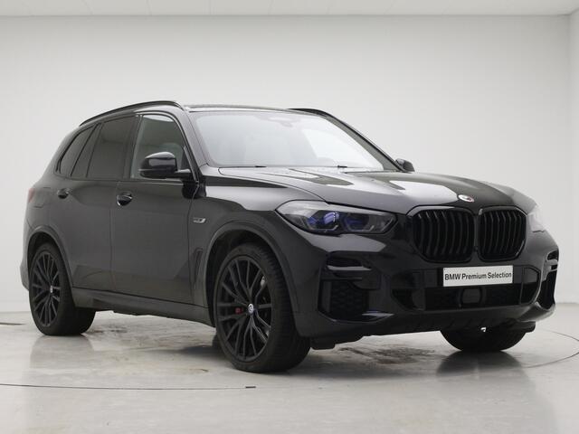 BMW X5 xDrive45e M-Sport | 22" | CoPilot | Trekhaak | Harman Kardon | Luchtvering v+a | Gesture | Head-Up | Wordt verwacht 15-05 HVE Verwacht Hidde