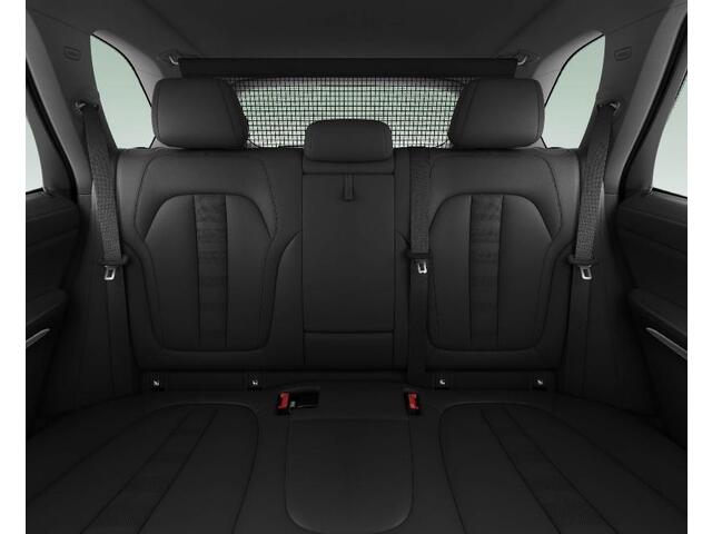 BMW X5 xDrive45e High Executive M Sport - Trekhaak - Panoramadak - Driving Assistant Professional - Warmte Comfort Pack Voor - Comfortstoelen - Soft Close - BMW Laserlight - Comfort Access - Head up -