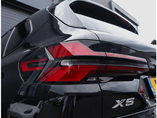 BMW X5 xDrive50e M-sport | Panoramadak | Comfortstoelen | H+K | Lazer | ACC | Stuurverwarming | 360
