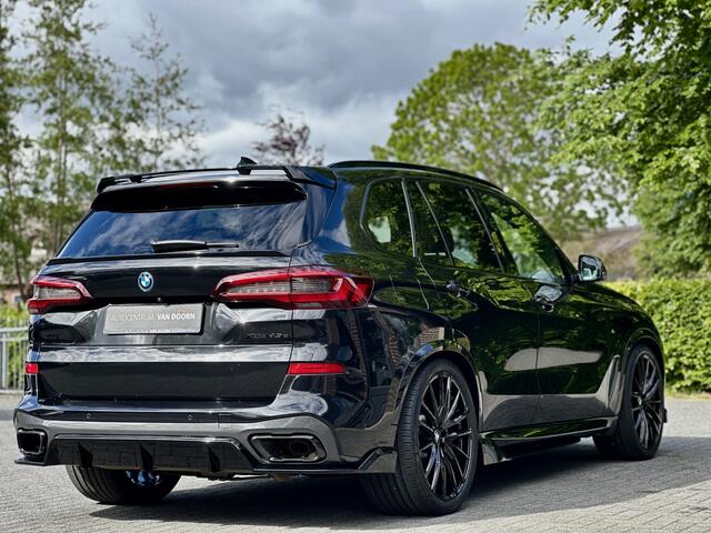 BMW X5 xDrive45e | M-Sport | Dark Label | Panodak | Luchtvering | Laser | Stoelventilatie | Headup | 360 Camera | Trekhaak | Vol opties | Incl BTW