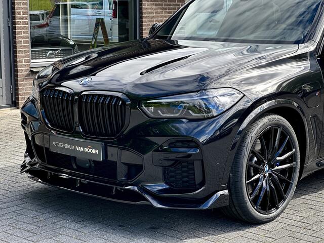 BMW X5 xDrive45e | M-Sport | Dark Label | Panodak | Luchtvering | Laser | Stoelventilatie | Headup | 360 Camera | Trekhaak | Vol opties | Incl BTW