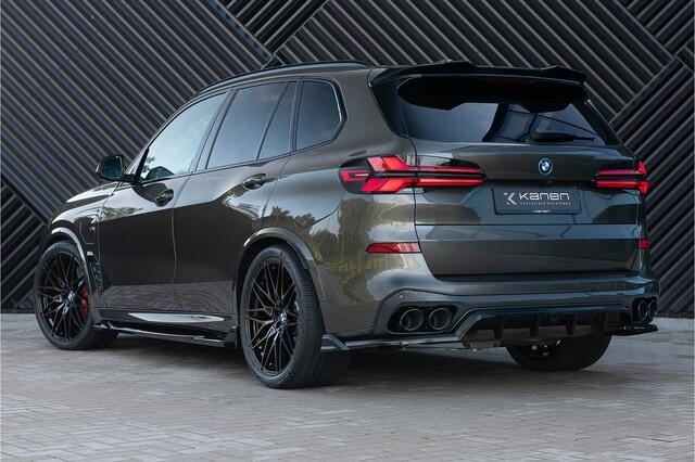 BMW X5 xDrive50e LCI M-sport Pro ACC Pano M Seats Alcantara Achterasbest. Hemel Massage Stoelvent. Luchtvering Softcl, Head Up 360 Kristal HarmanK Trekhaak